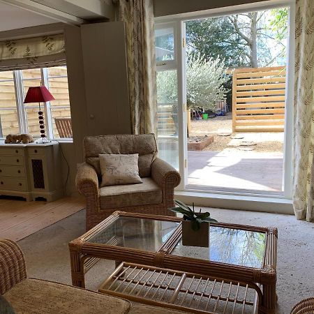 Cedar House Boutique B&B Burton  Экстерьер фото