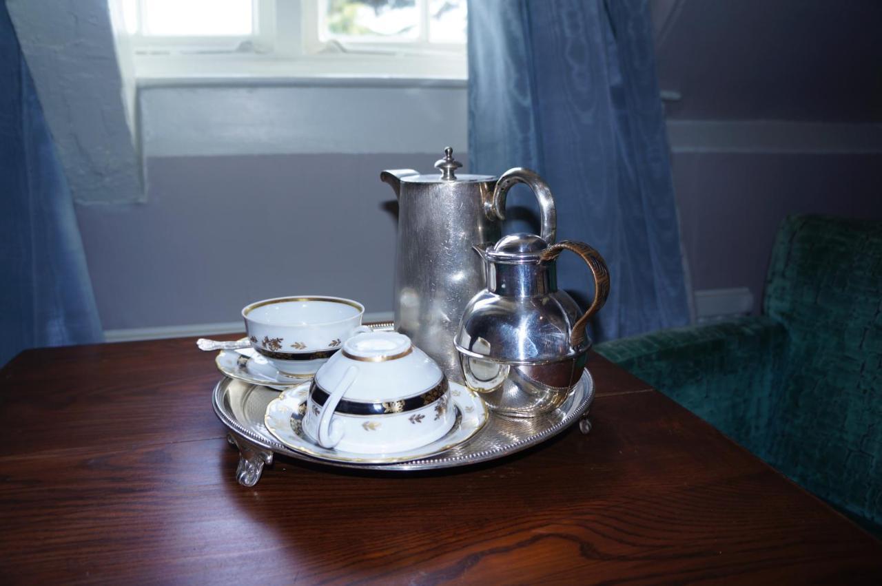 Cedar House Boutique B&B Burton  Экстерьер фото