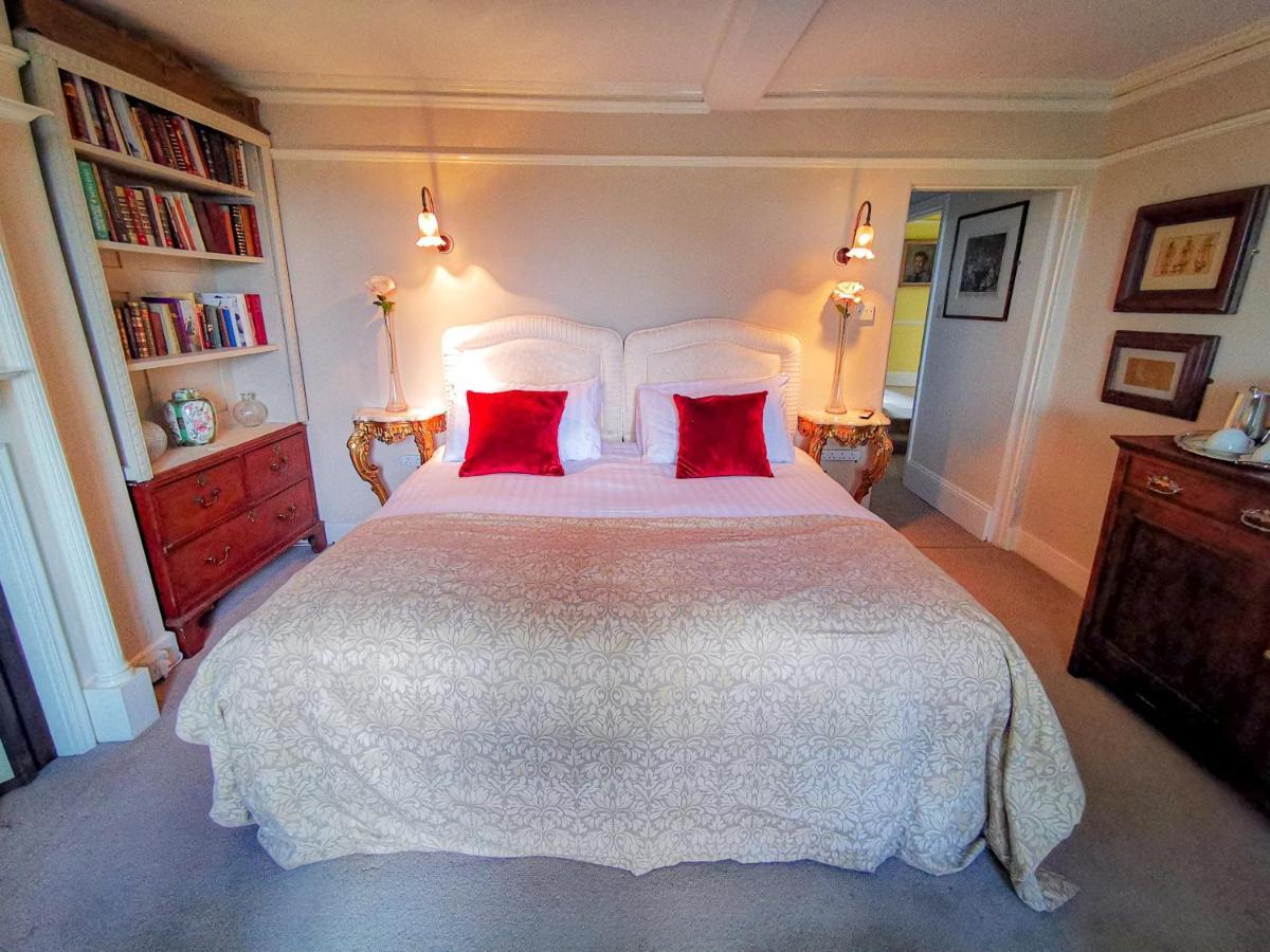 Cedar House Boutique B&B Burton  Экстерьер фото