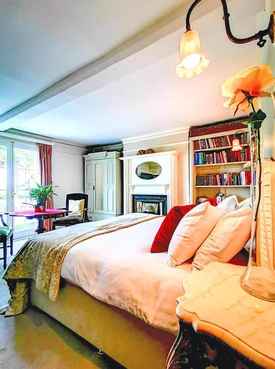 Cedar House Boutique B&B Burton  Экстерьер фото
